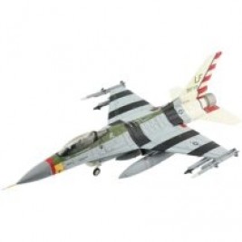 1:72 F-16C Passionate Patsy