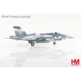 1:72 F/A-18 Aggressor (Clouds)