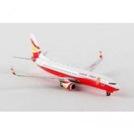 1:400 Lucky Air B737-800