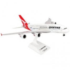 1:200 Qantas A380 w/Gear